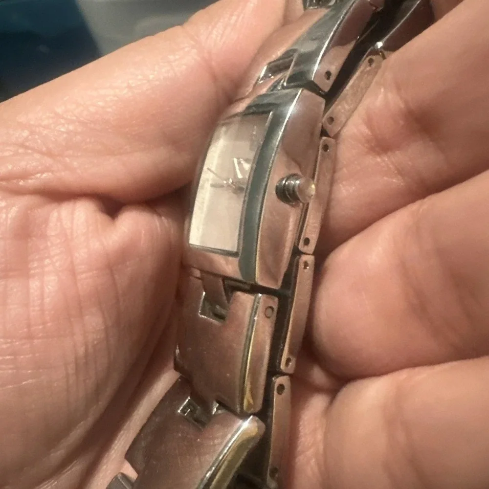 Working DKNY Women's Dainty Watch Steel Fancy Bracelet Rectangle‎ Dial 23mm 7.5